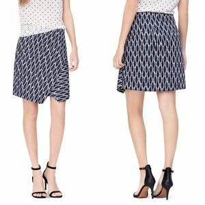 Ann Taylor LOFT Navy and White Crossover Wrap Asymmetrical Skirt in Size Medium